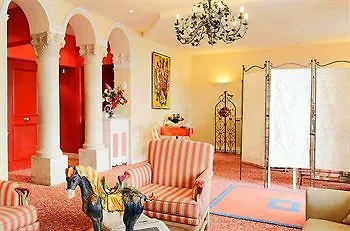 Delambre 3* Париж