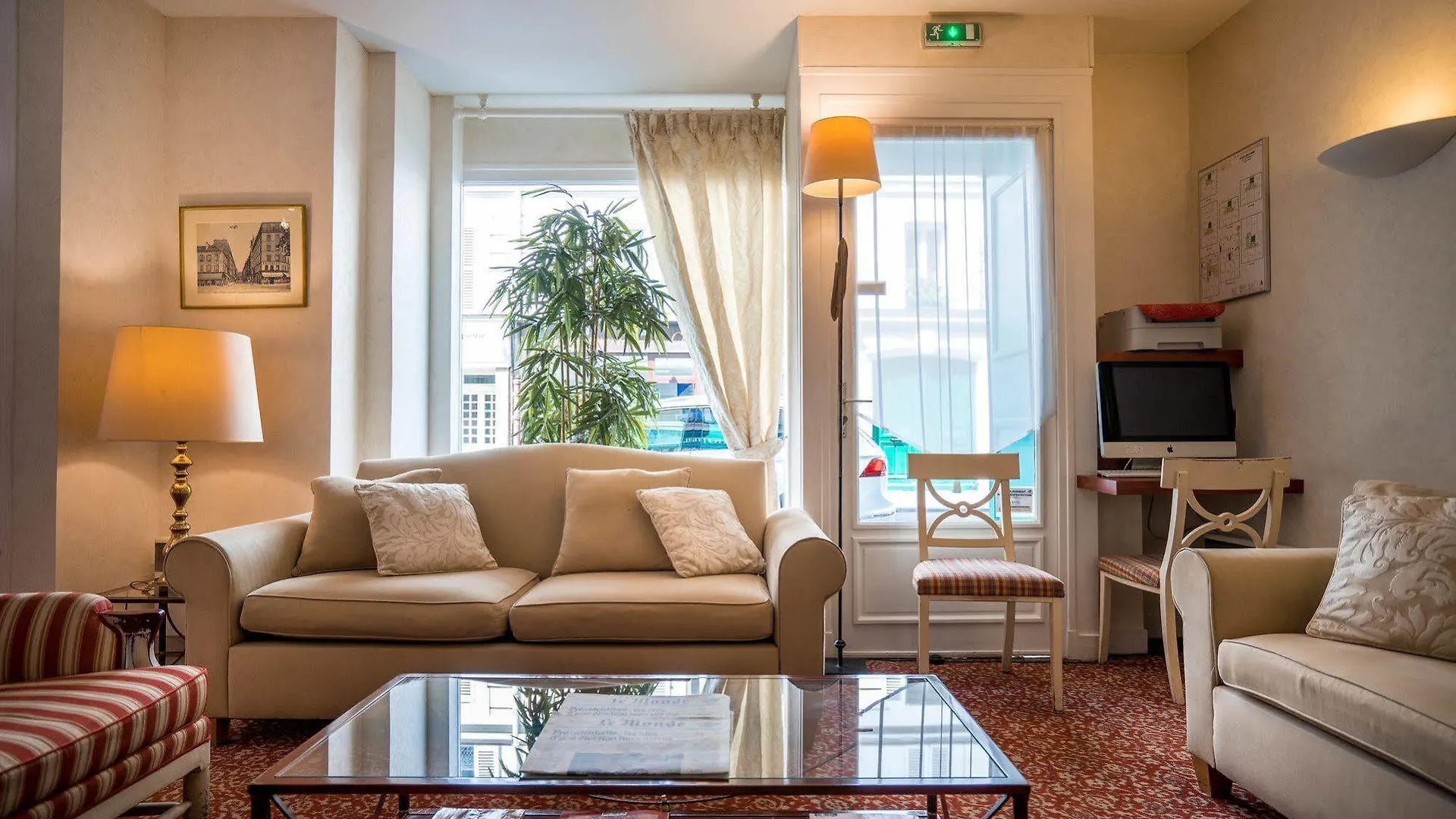 Delambre Hotel
