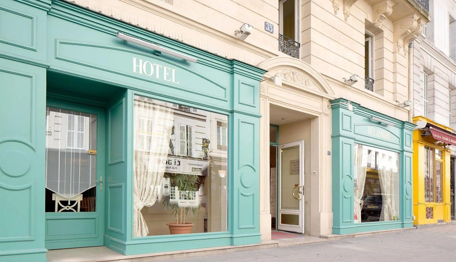 Delambre 3* Paris